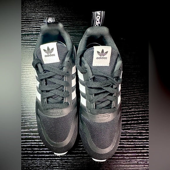 ADDIAS MULTIX C CHILDRENS SHOE *NEW*** - Picture 2 of 10